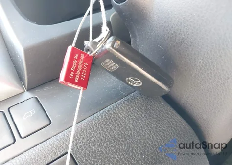 2014 Toyota Highlander Xle V6 из США, поврежденный, VIN 5TDKKRFH4ES014301